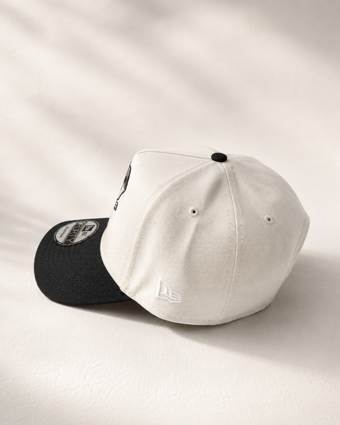 NEW ERA OAKLAND 5TH ELEPHANT BEIGE BLACK
